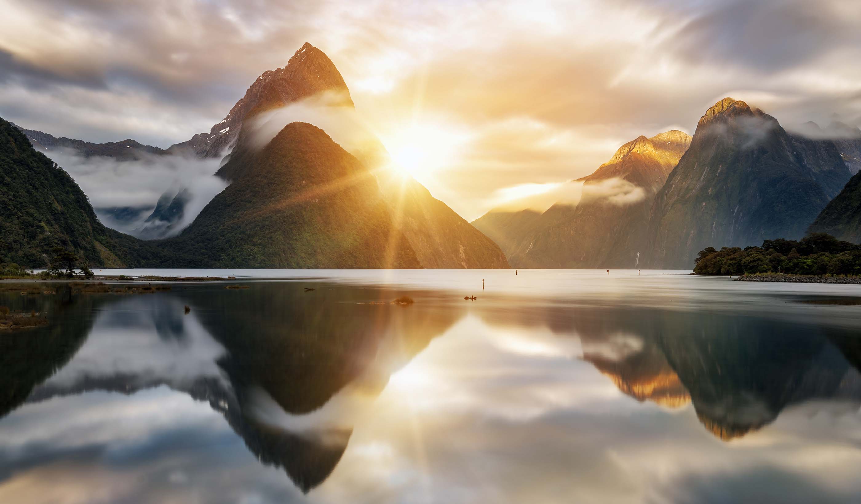 Q&A: Hazard and Visitor Risk Mitigation at Milford Sound Piopiotahi