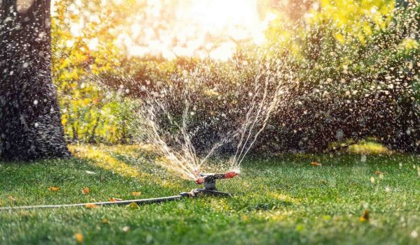 Landscape automatic garden watering system