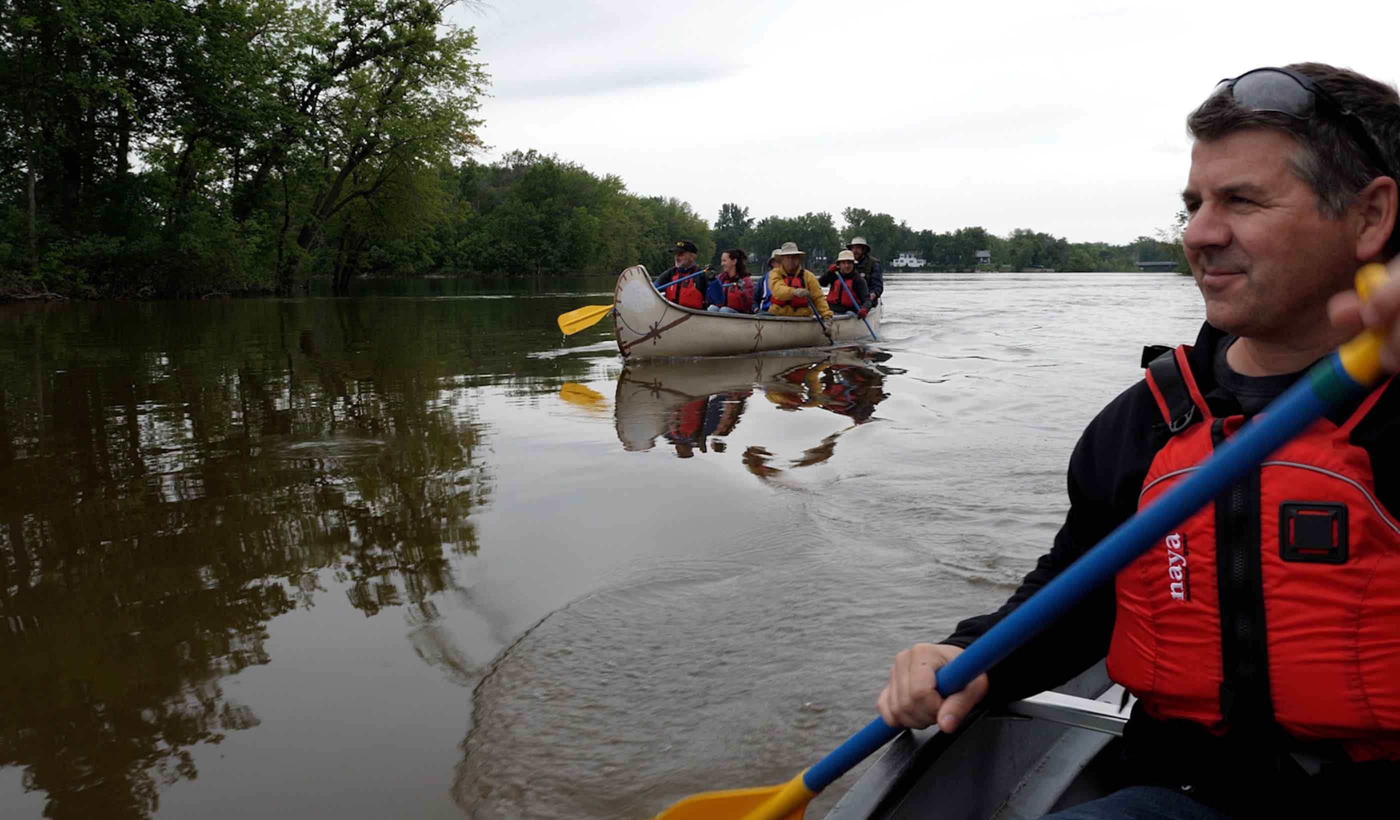 Stantec in the Community: Mille-Îles River Shore Clean-up in Laval