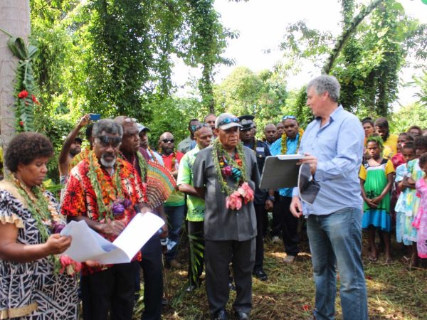 Stantec contractor's representative briefing Vanuatu Prime Minister and other representatives at Brenwe Hydropower Plant ground breaking